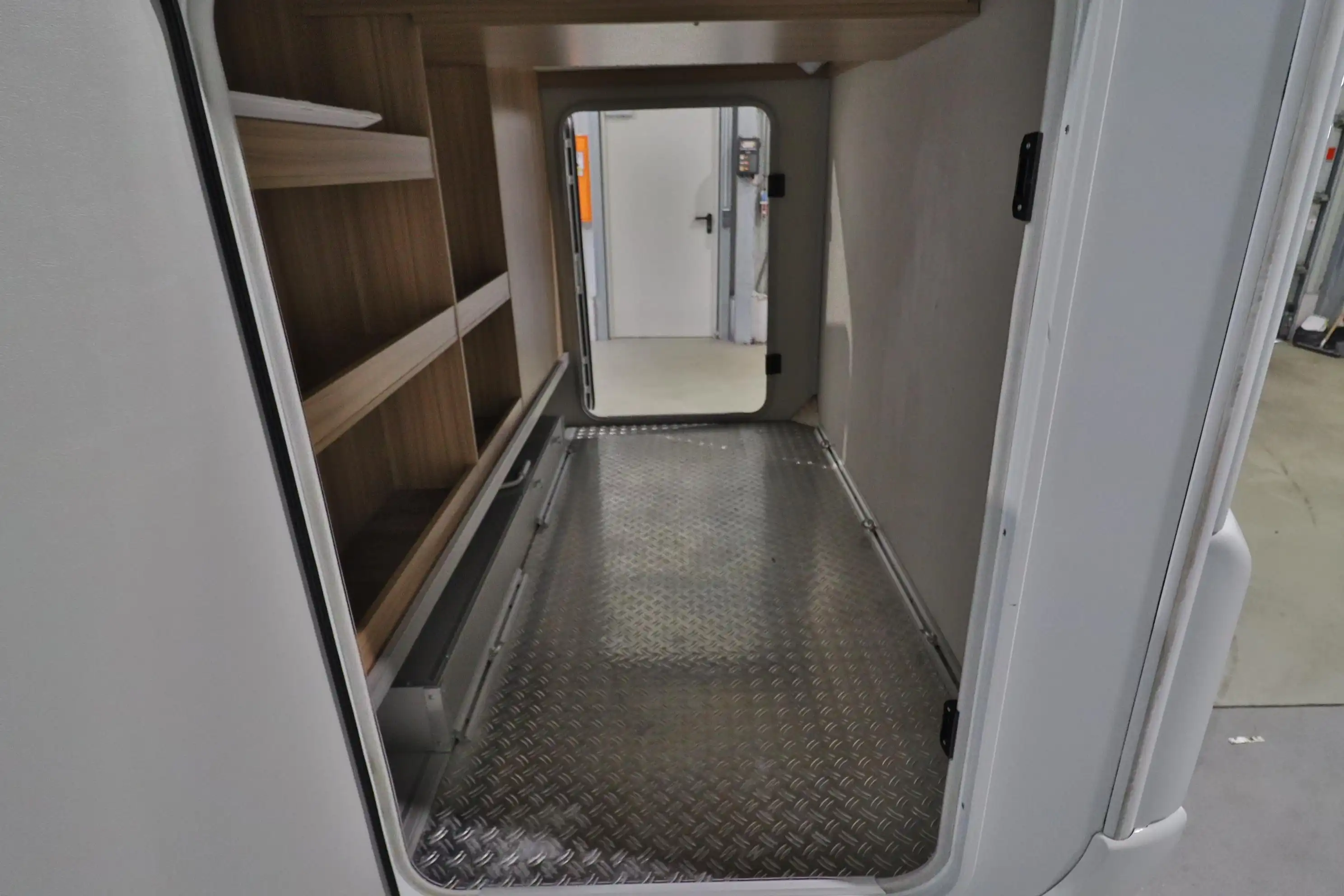 KNAUS SUN TI 700 MEG Platinum Selection - Ansicht 6
